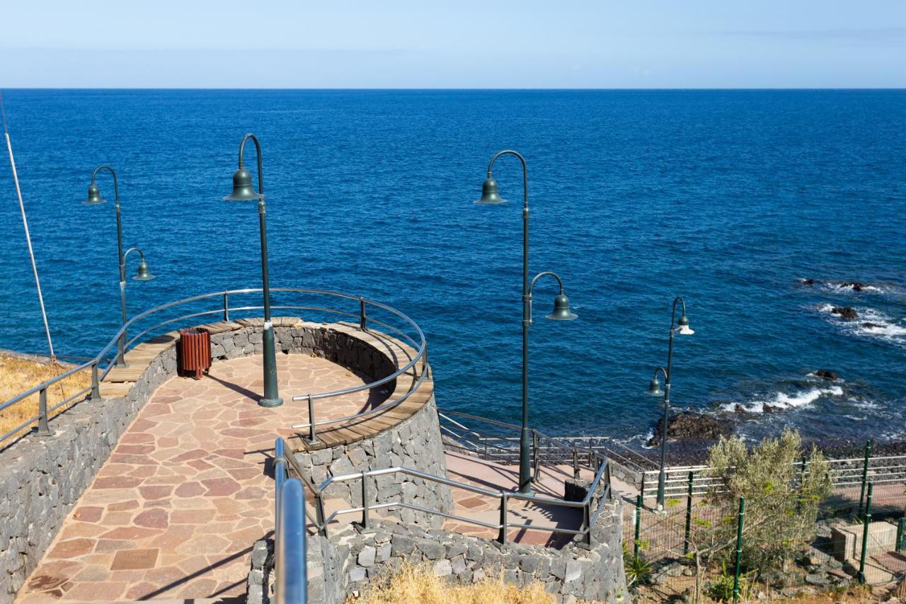 Home2Book Angy'S Seaside Home, Candelaria Araya  Екстер'єр фото